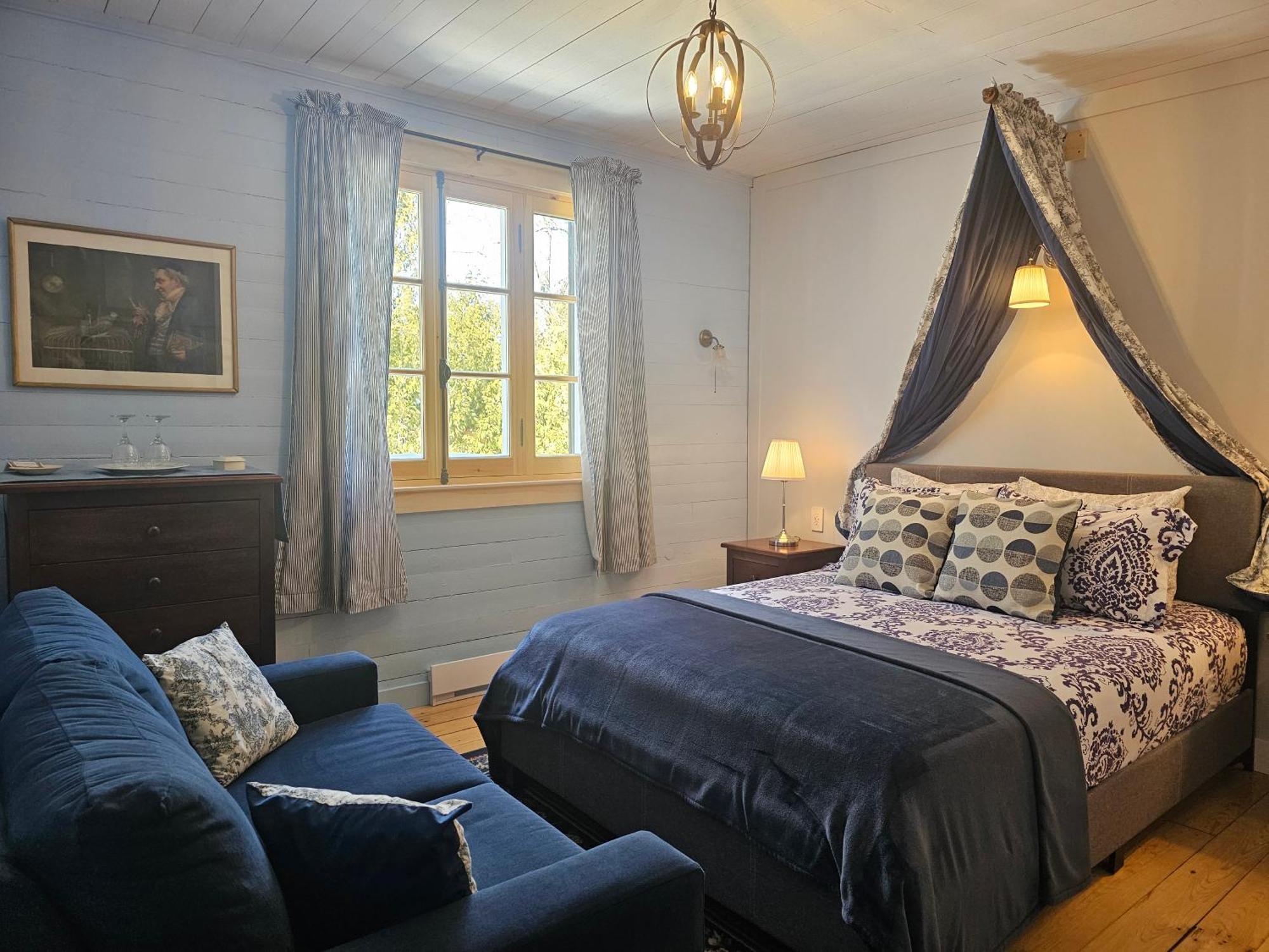 La Chatelaine Inn